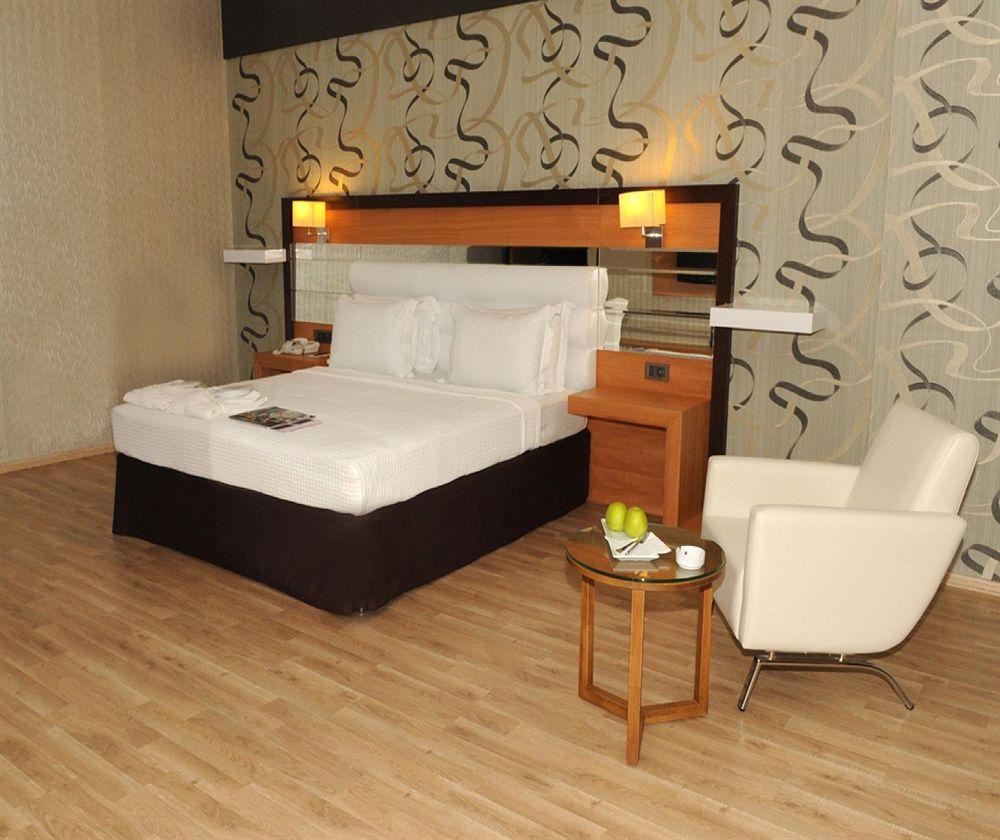 Anemon Grand Adana Otel Extérieur photo