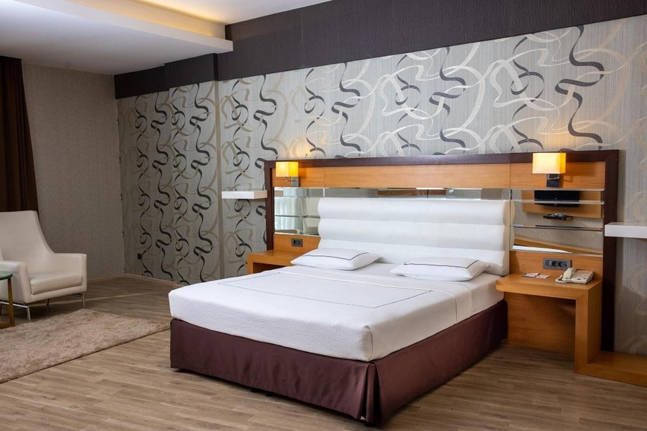 Anemon Grand Adana Otel Extérieur photo
