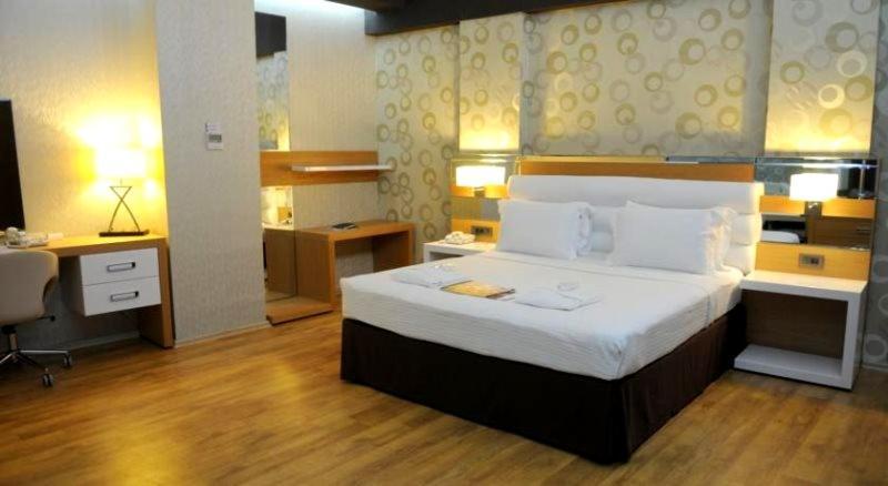 Anemon Grand Adana Otel Extérieur photo